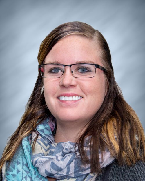 Danielle Hagye : Graphic Designer 