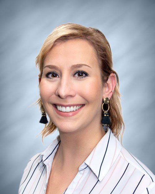 Holly Thomas : Art Director
